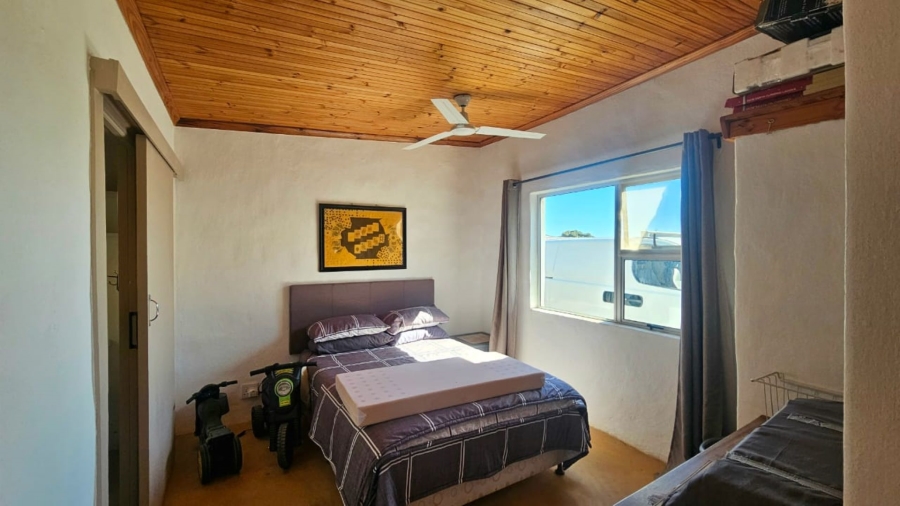 6 Bedroom Property for Sale in Malgas Western Cape